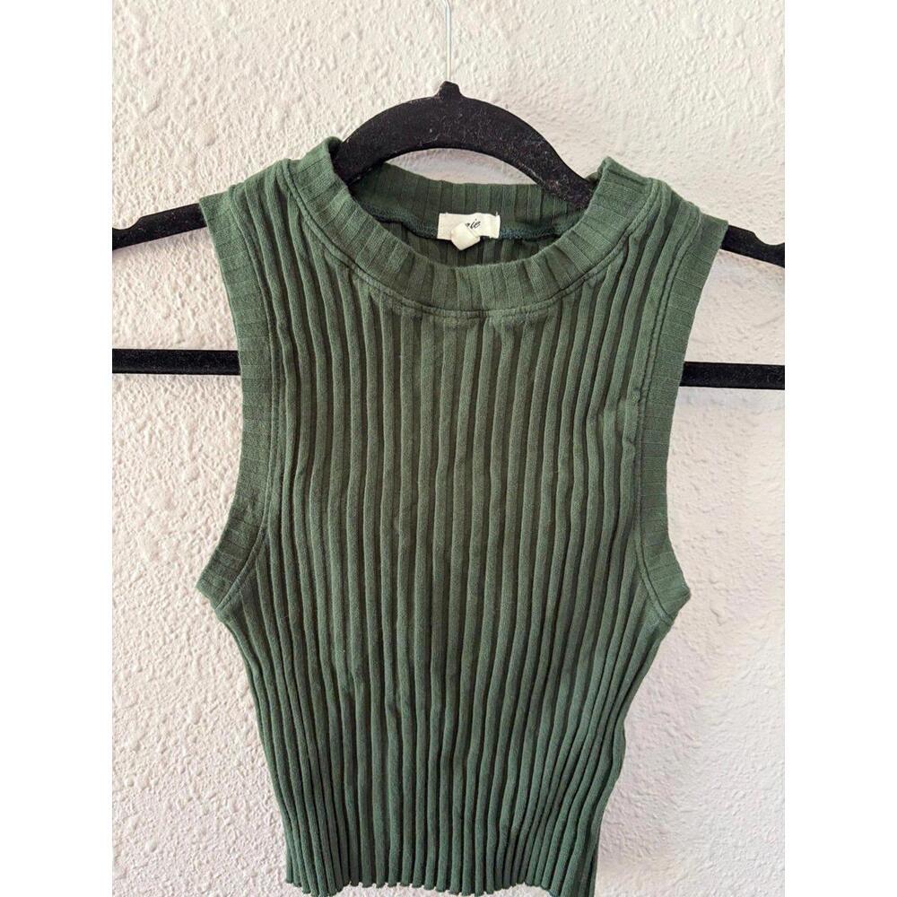 Aerie green ribbed cropped tank size XS stretchy